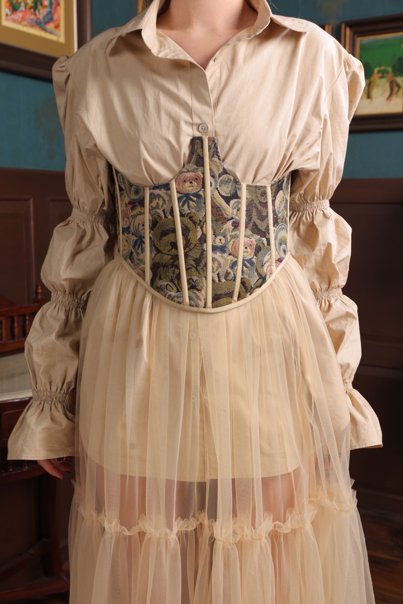 BEIGE BUBBLE SLEEVE COTTON SHIRT