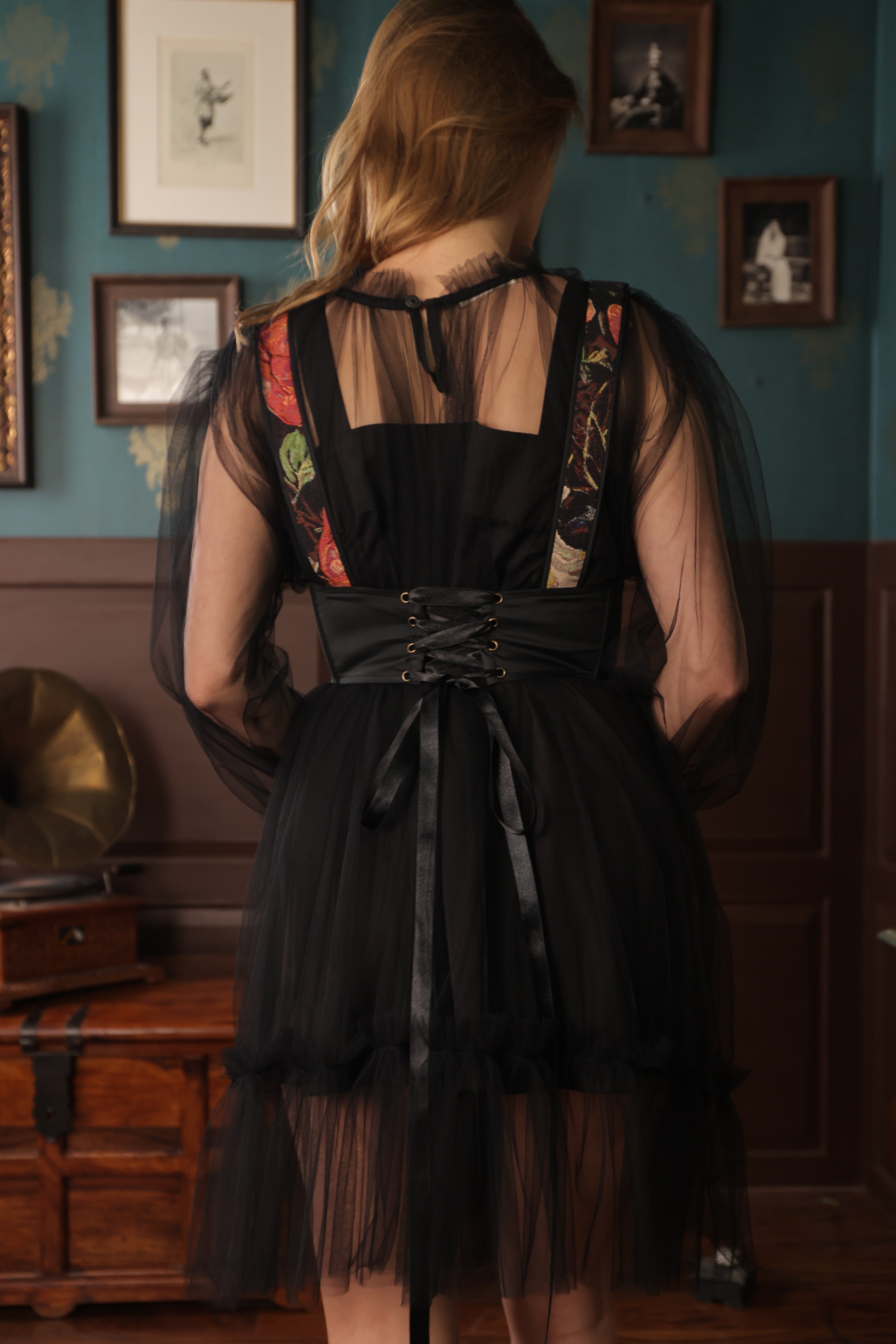 RAVEN RUFFLE CORSET DRESS SET