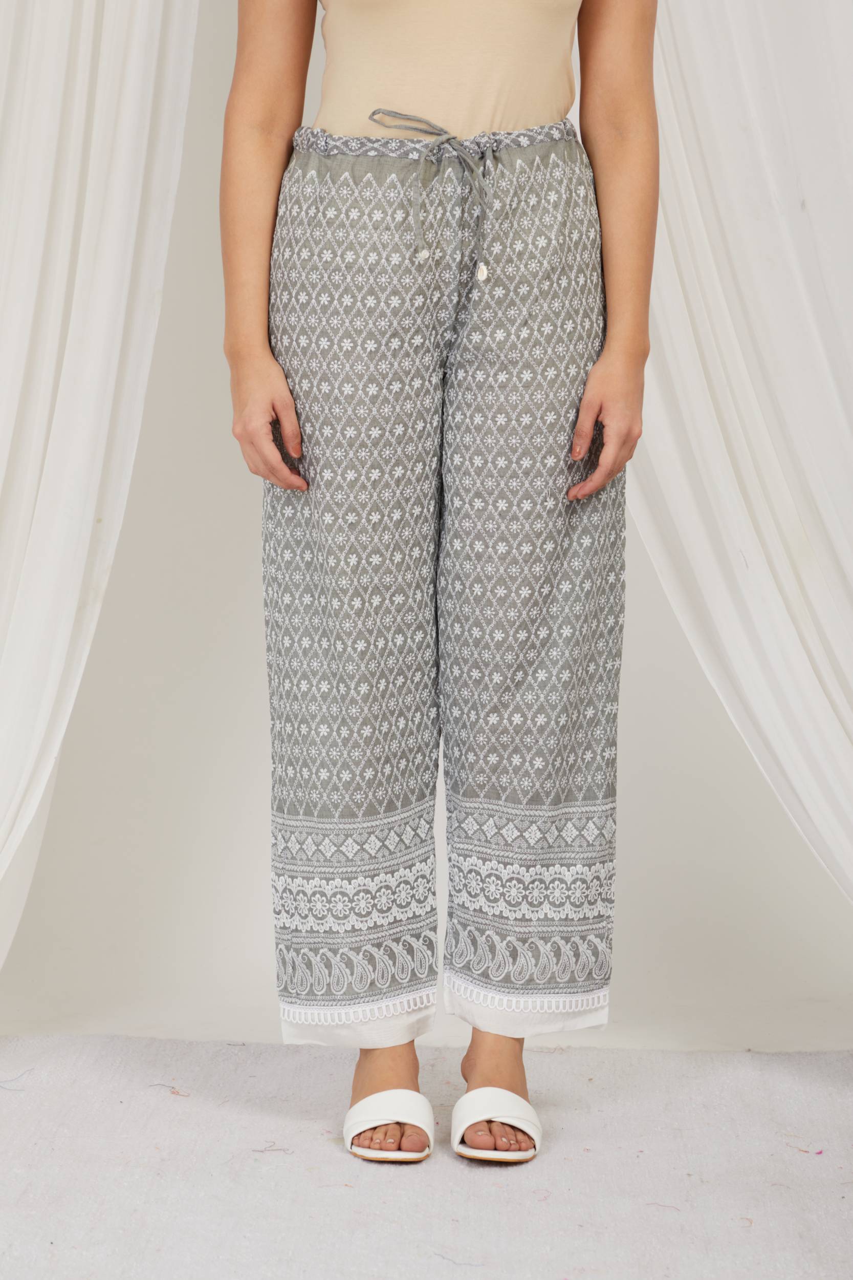 JAMUN THREAD EMBROIDERED COTTON CO ORD - SET OF 2