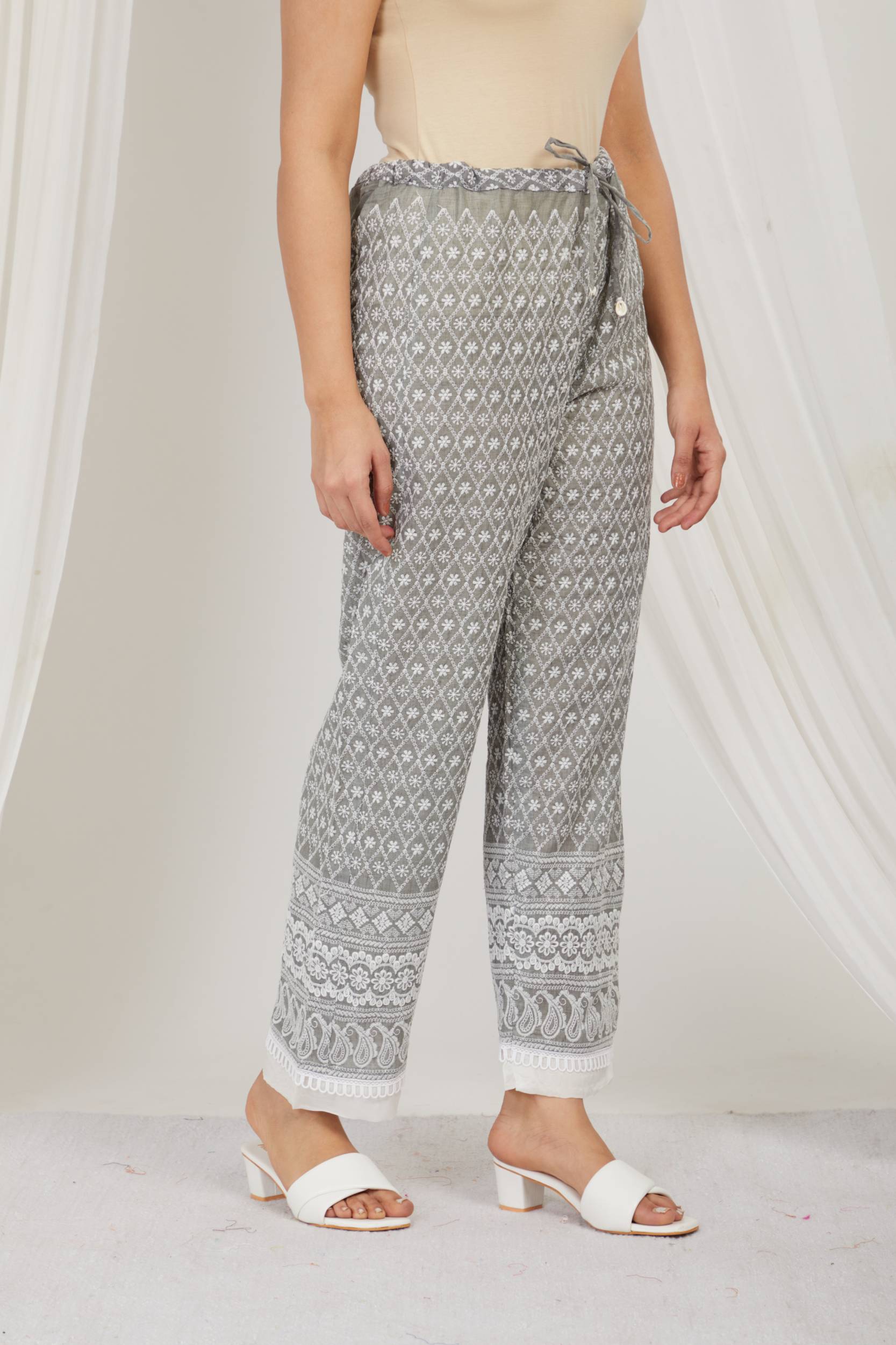 JAMUN THREAD EMBROIDERED COTTON CO ORD - SET OF 2