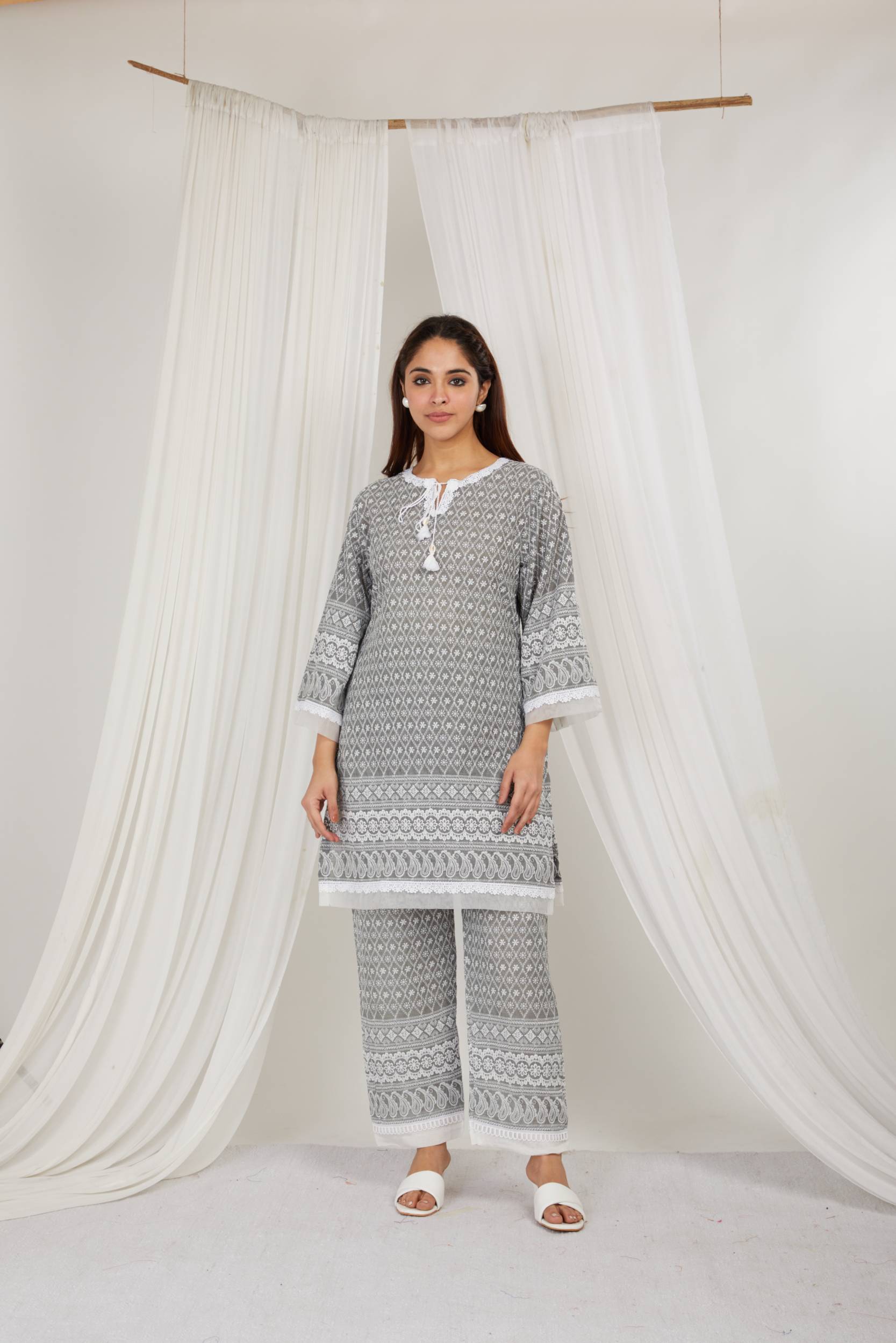 JAMUN THREAD EMBROIDERED COTTON CO ORD - SET OF 2