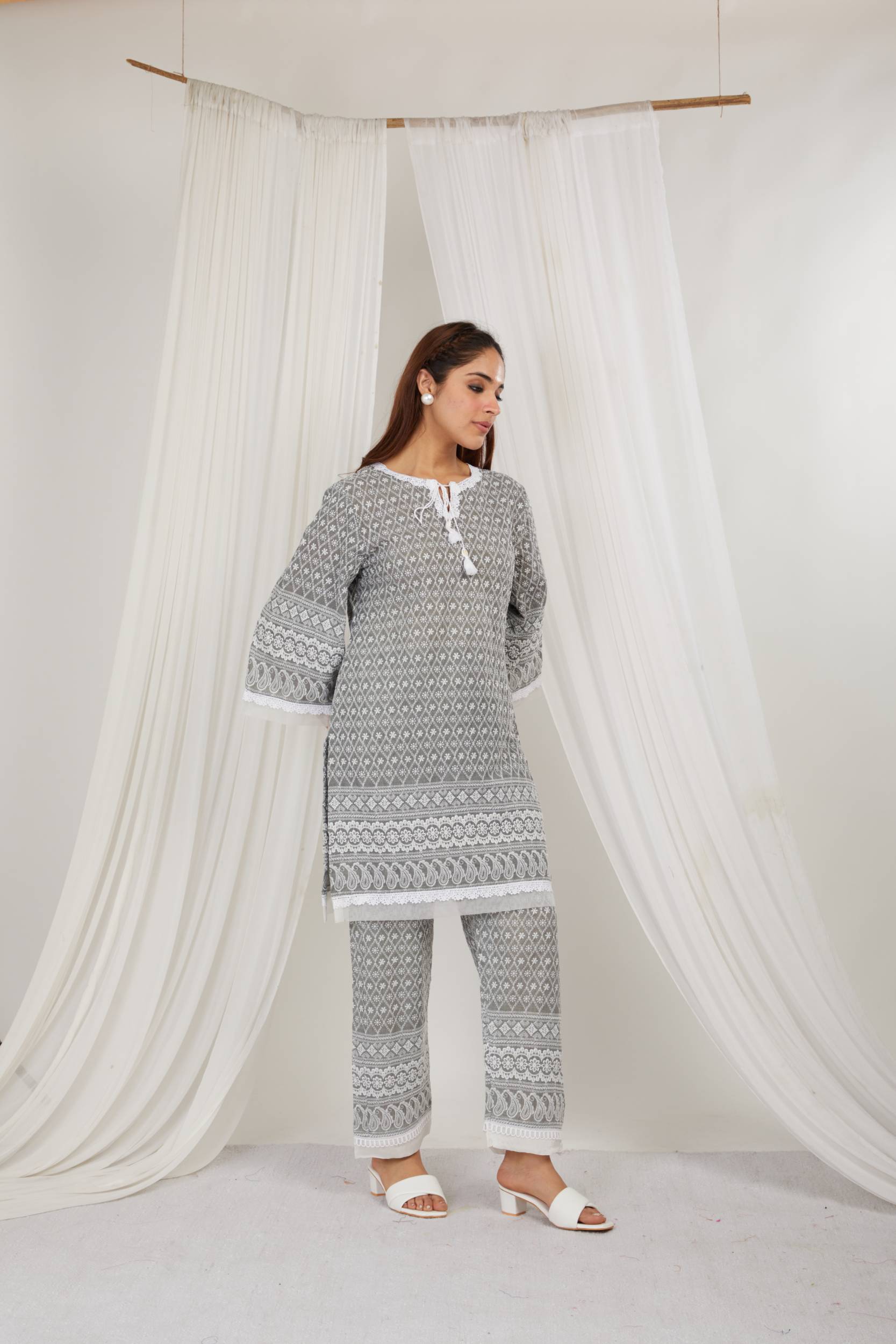 JAMUN THREAD EMBROIDERED COTTON CO ORD - SET OF 2