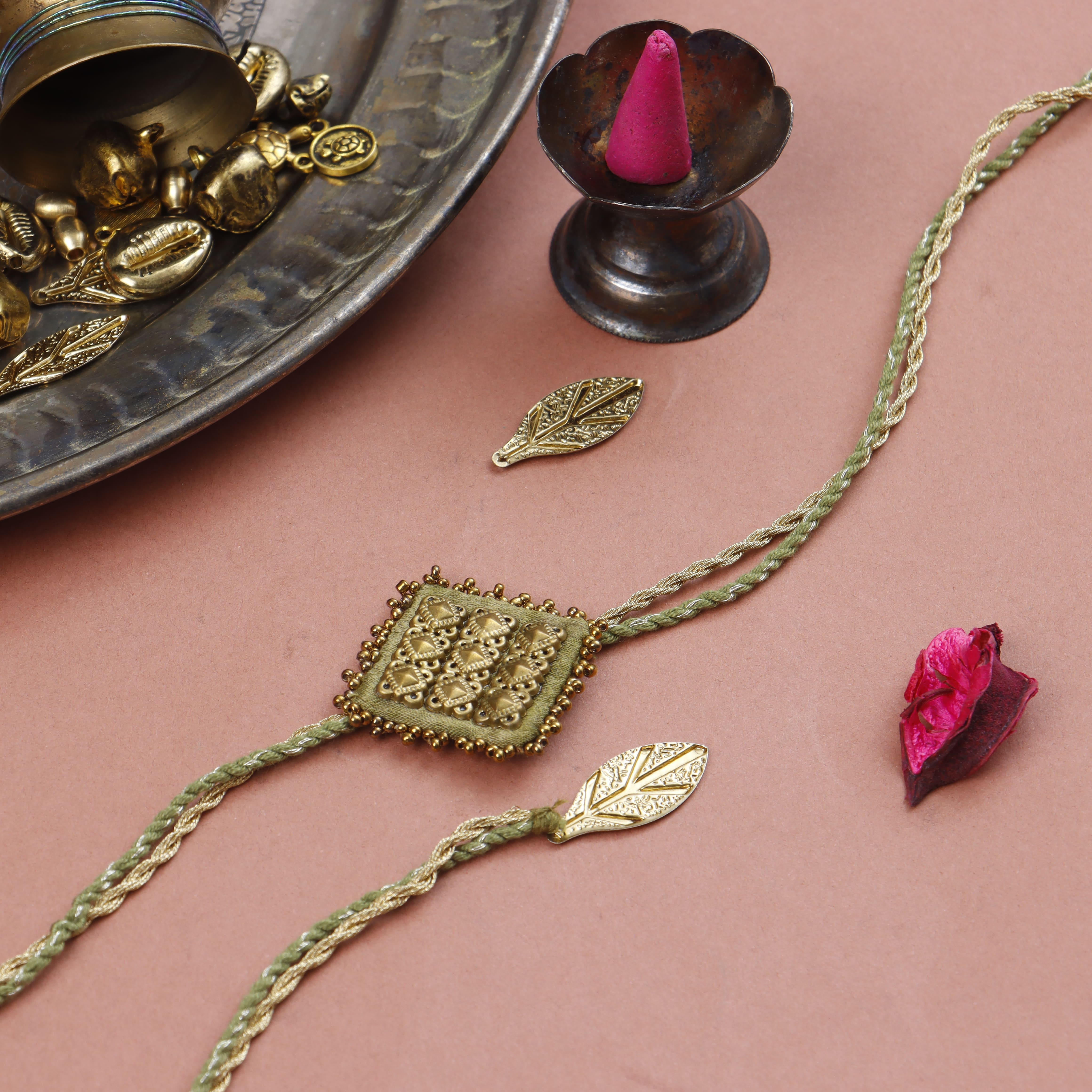 OLIVE - MAJESTIC SQAURE BRASS RAKHI