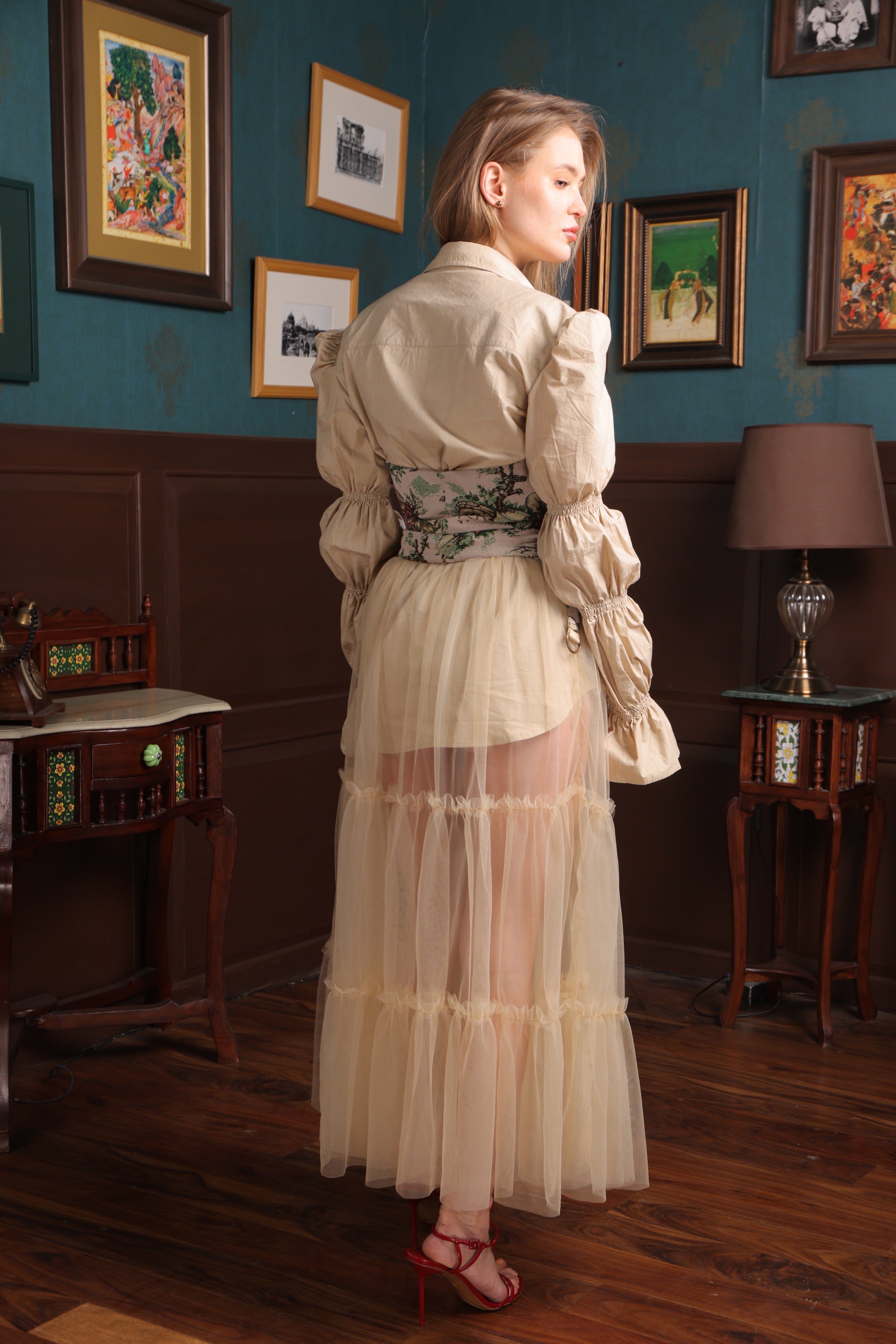 BEIGE TULLE LAYERED LONG SKIRT