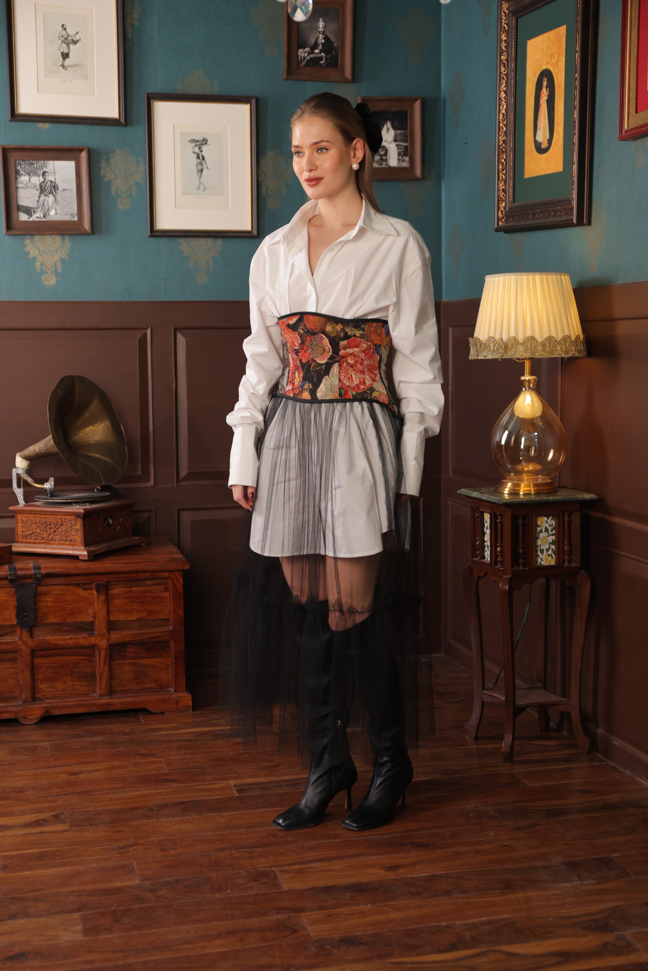 BLACK MUSE SKIRT SET