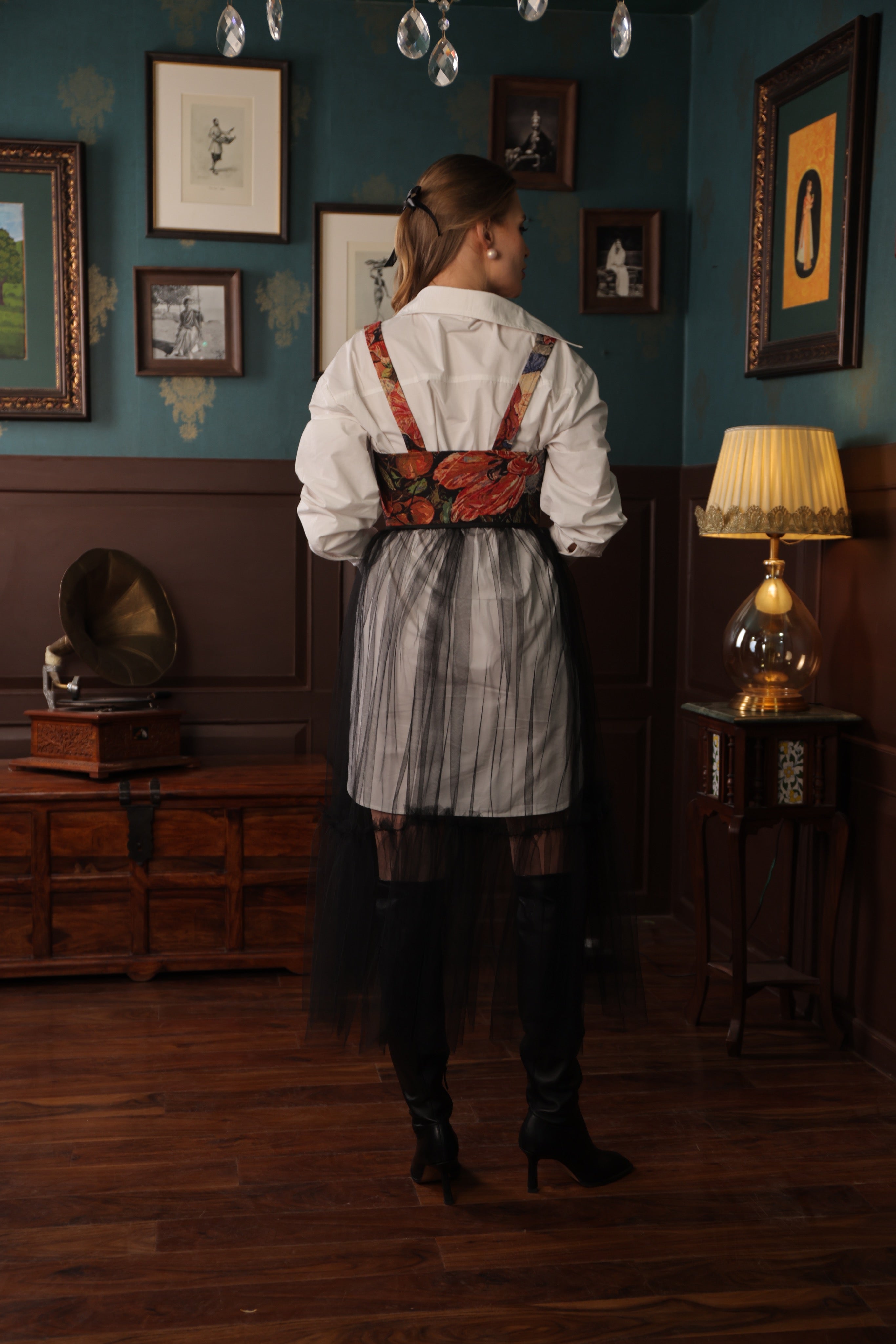 DARK PETAL SKIRT SET