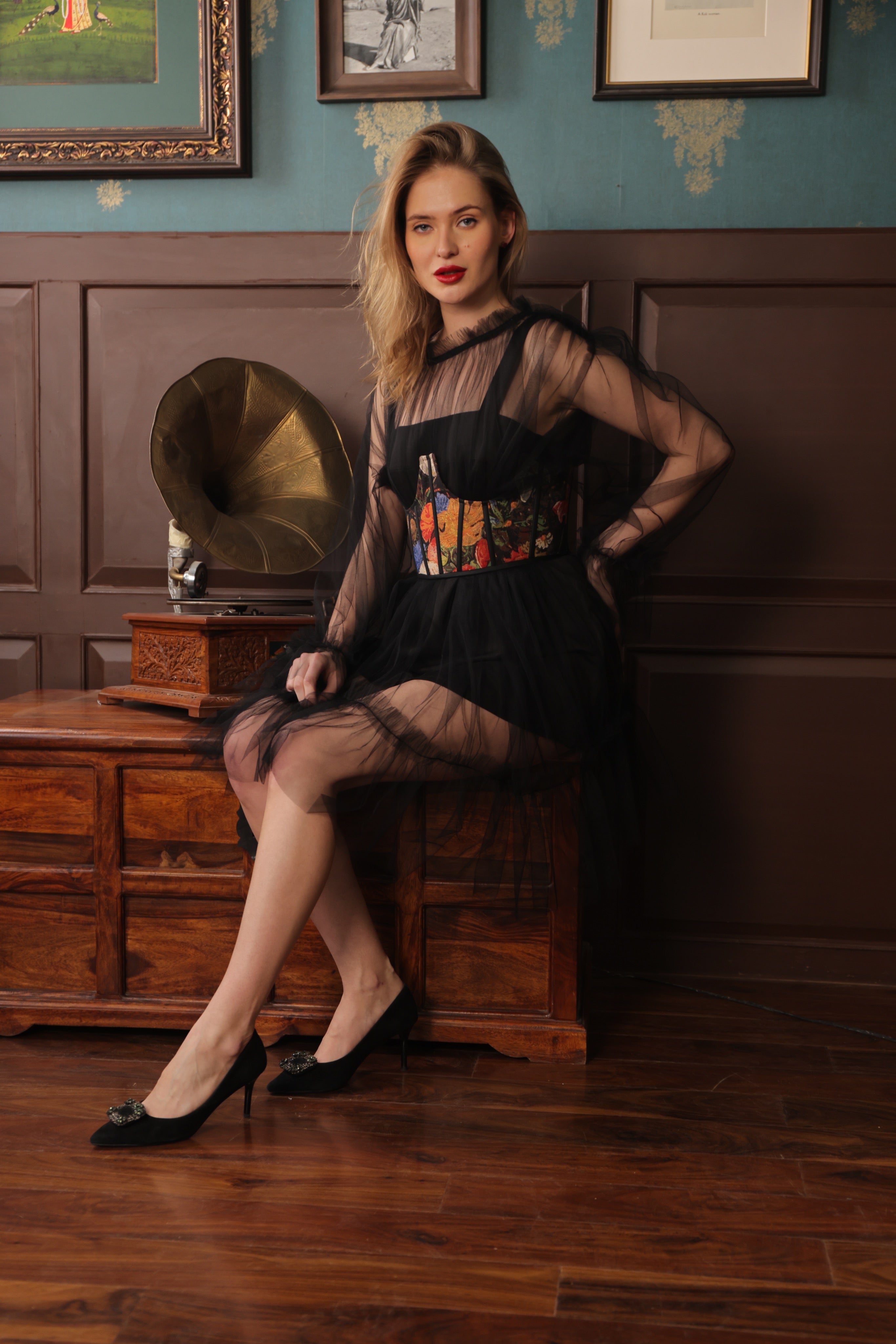 SHADOW CORSET RUFFLE DRESS SET