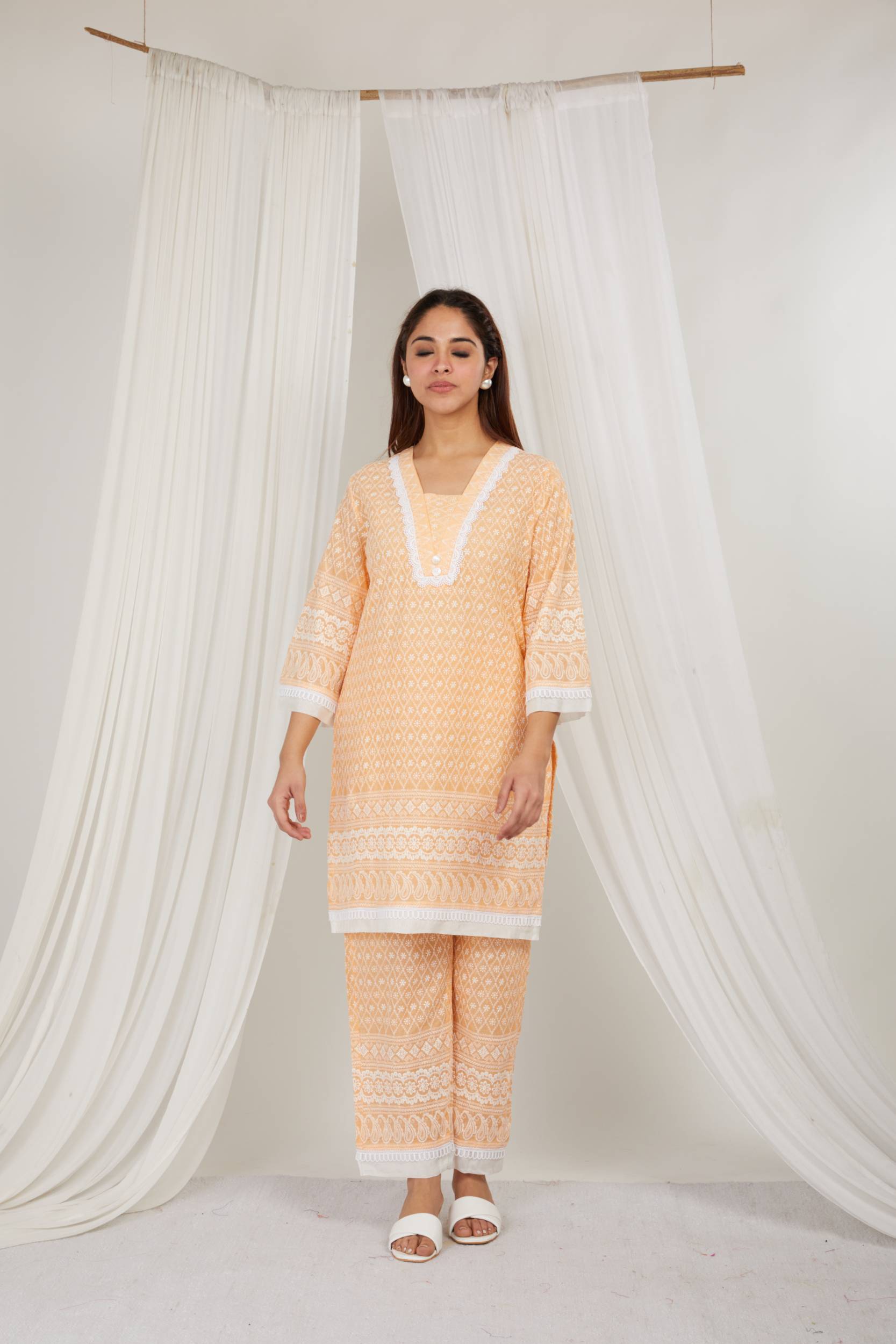 PAPAYA THREAD EMBROIDERED COTTON CO ORD - SET OF 2