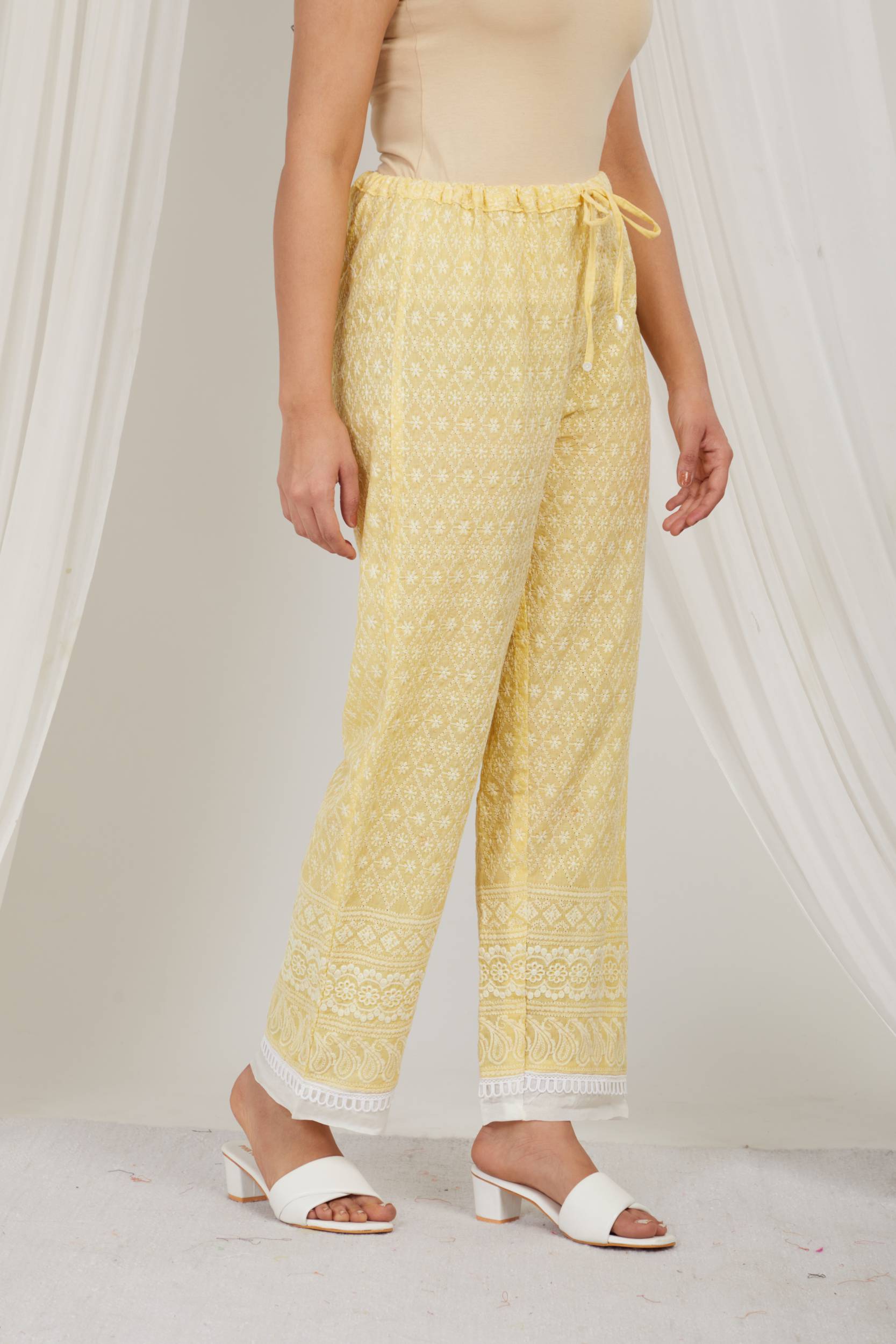 LEMON THREAD EMBROIDERED COTTON CO ORD - SET OF 2