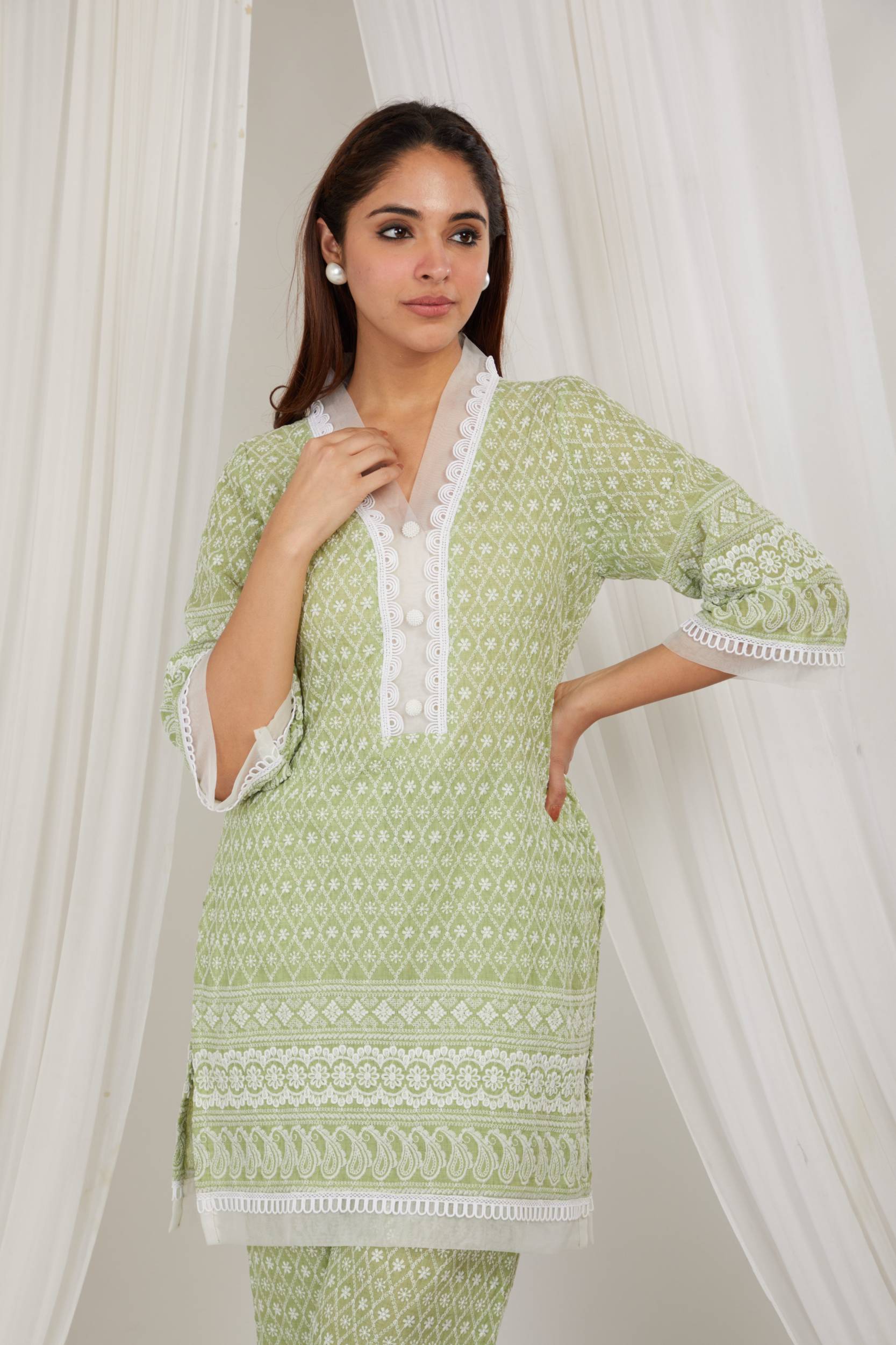 AVOCADO THREAD EMBROIDERED COTTON CO ORD - SET OF 2