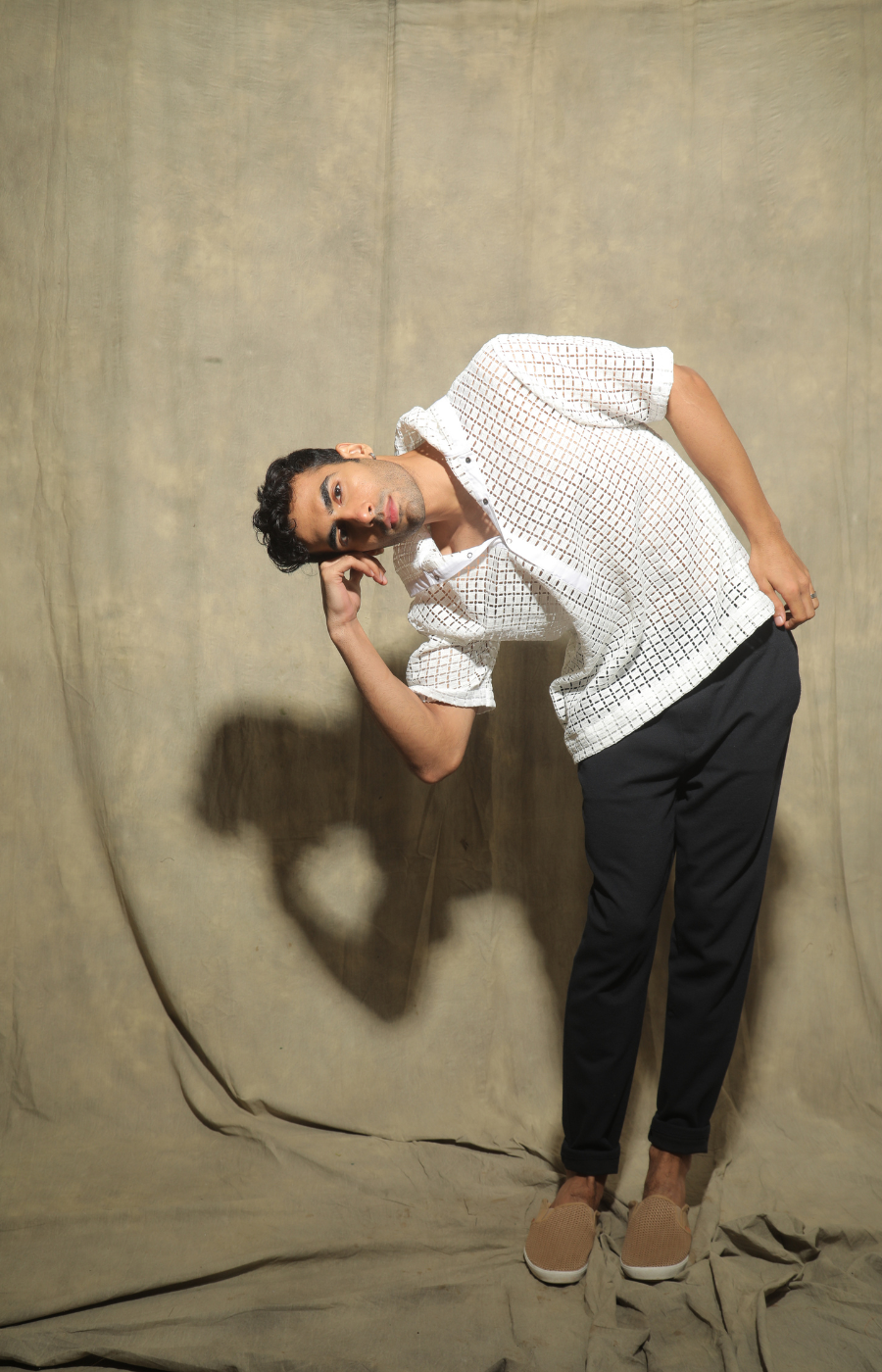 WHITE CROCHET KNIT HOODIE SHIRT