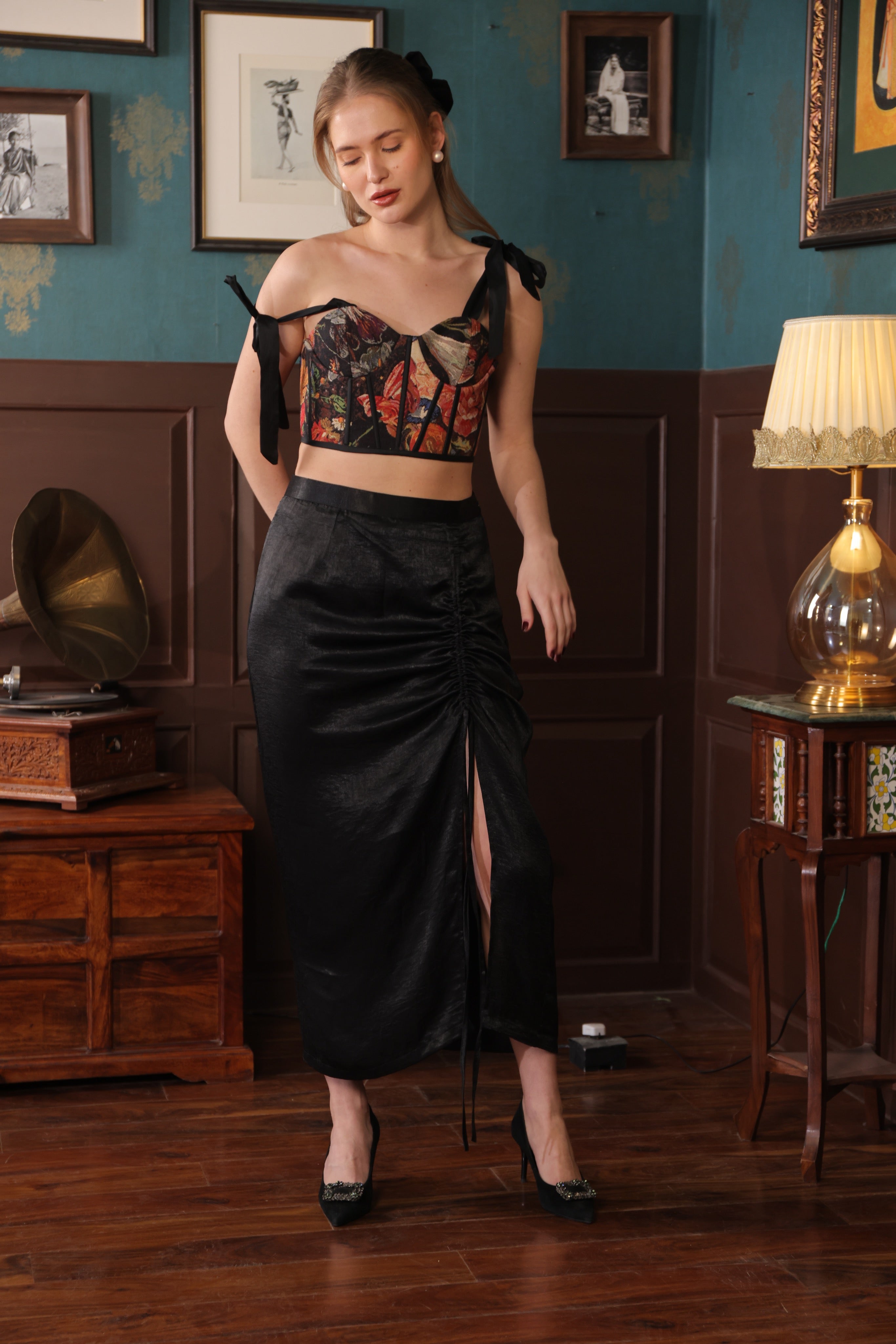 BLACK SAND SATIN SKIRT