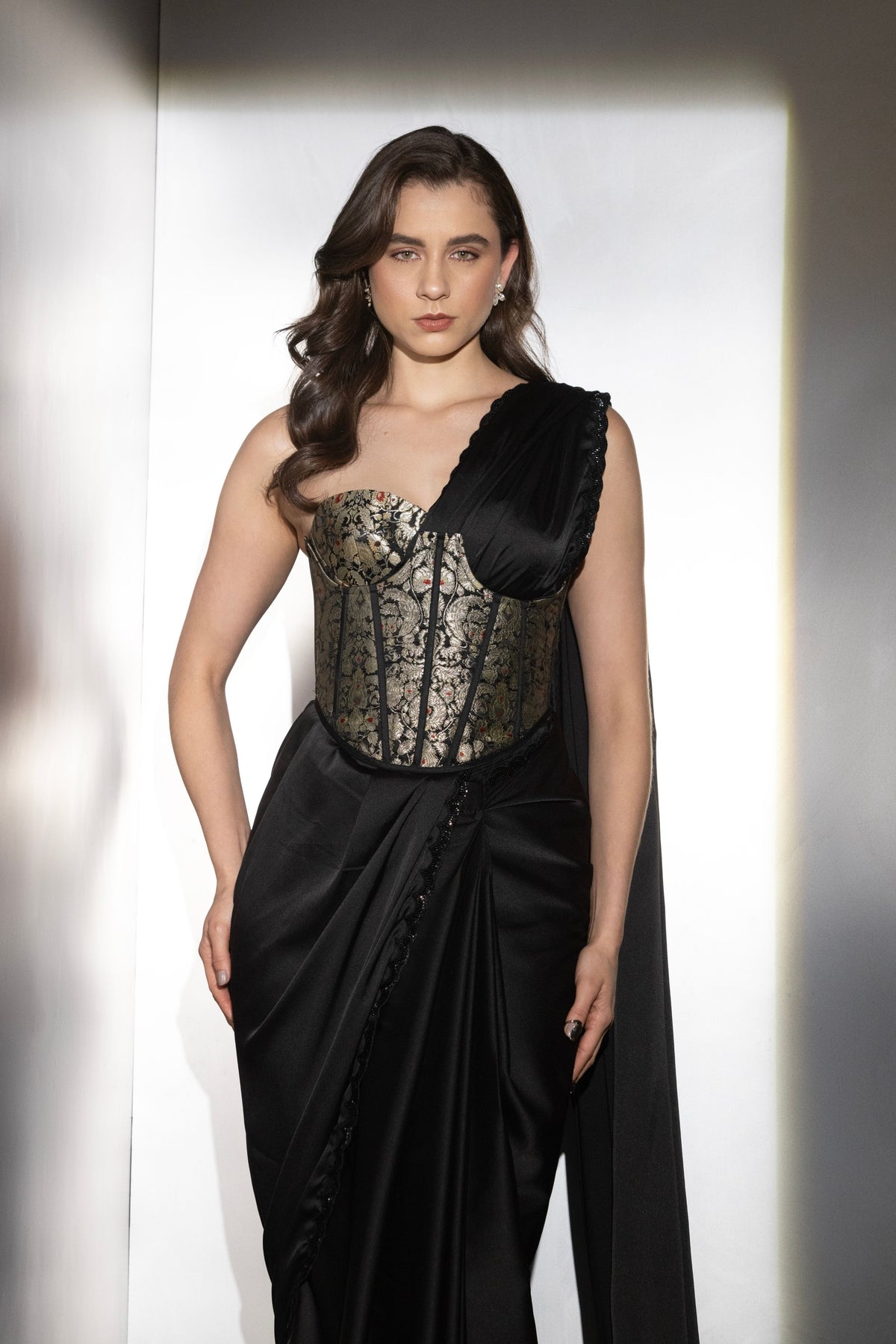 Noir Drape Corset Saree