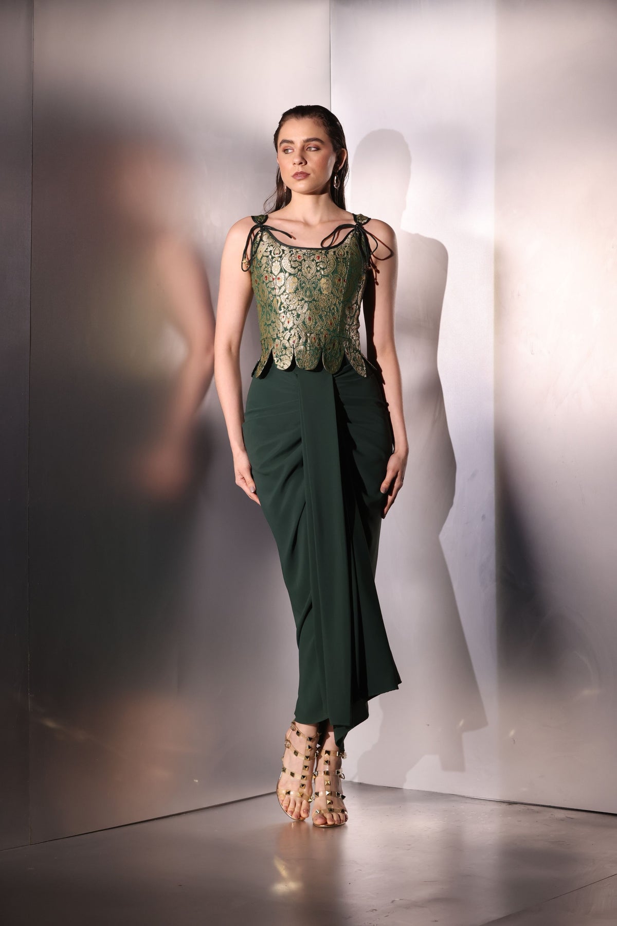 Scallop Edge Corset