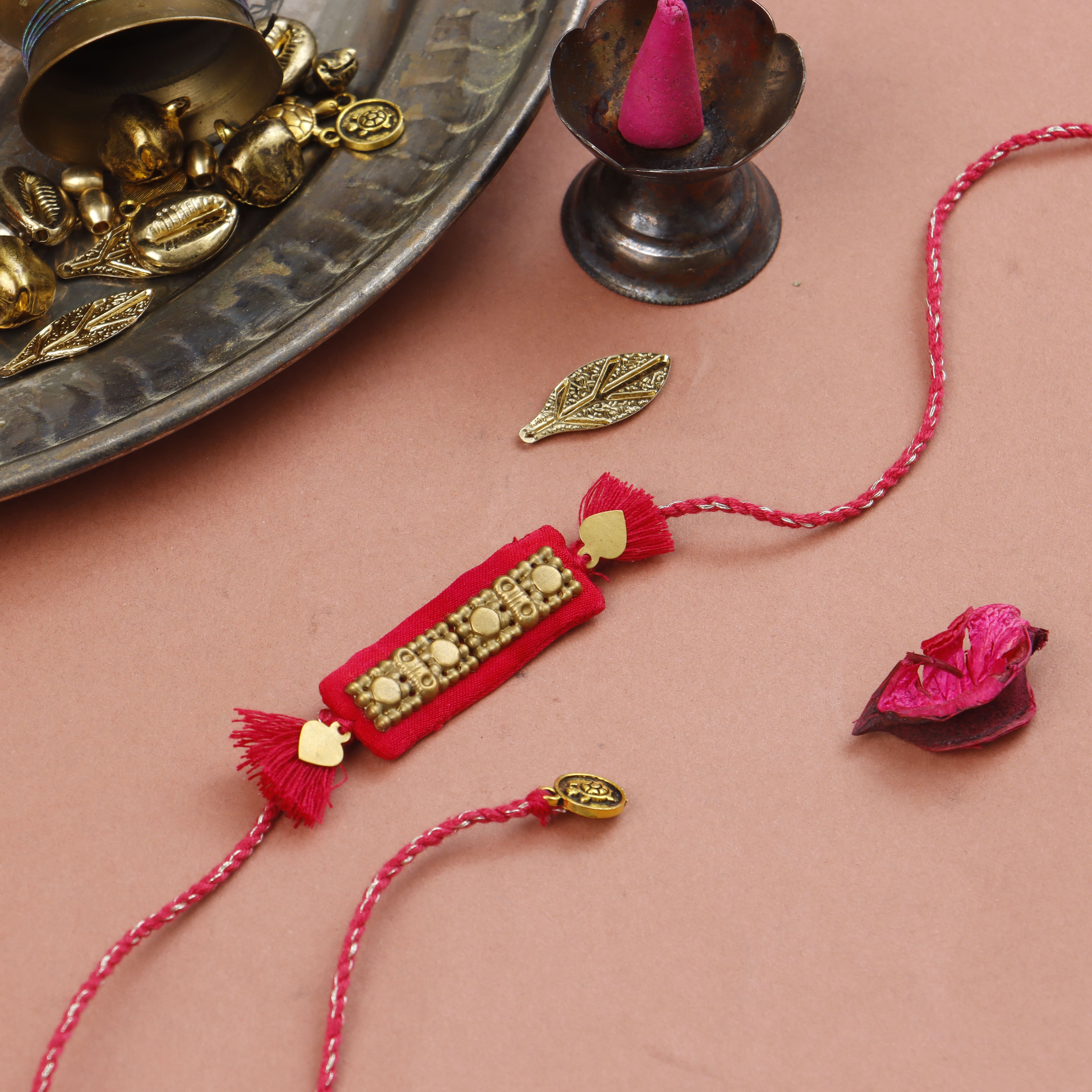 REGAL RECTANGULAR RAKHI - Set of 4